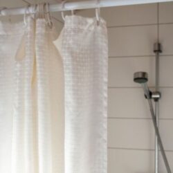 Hookless Shower Curtains (1)